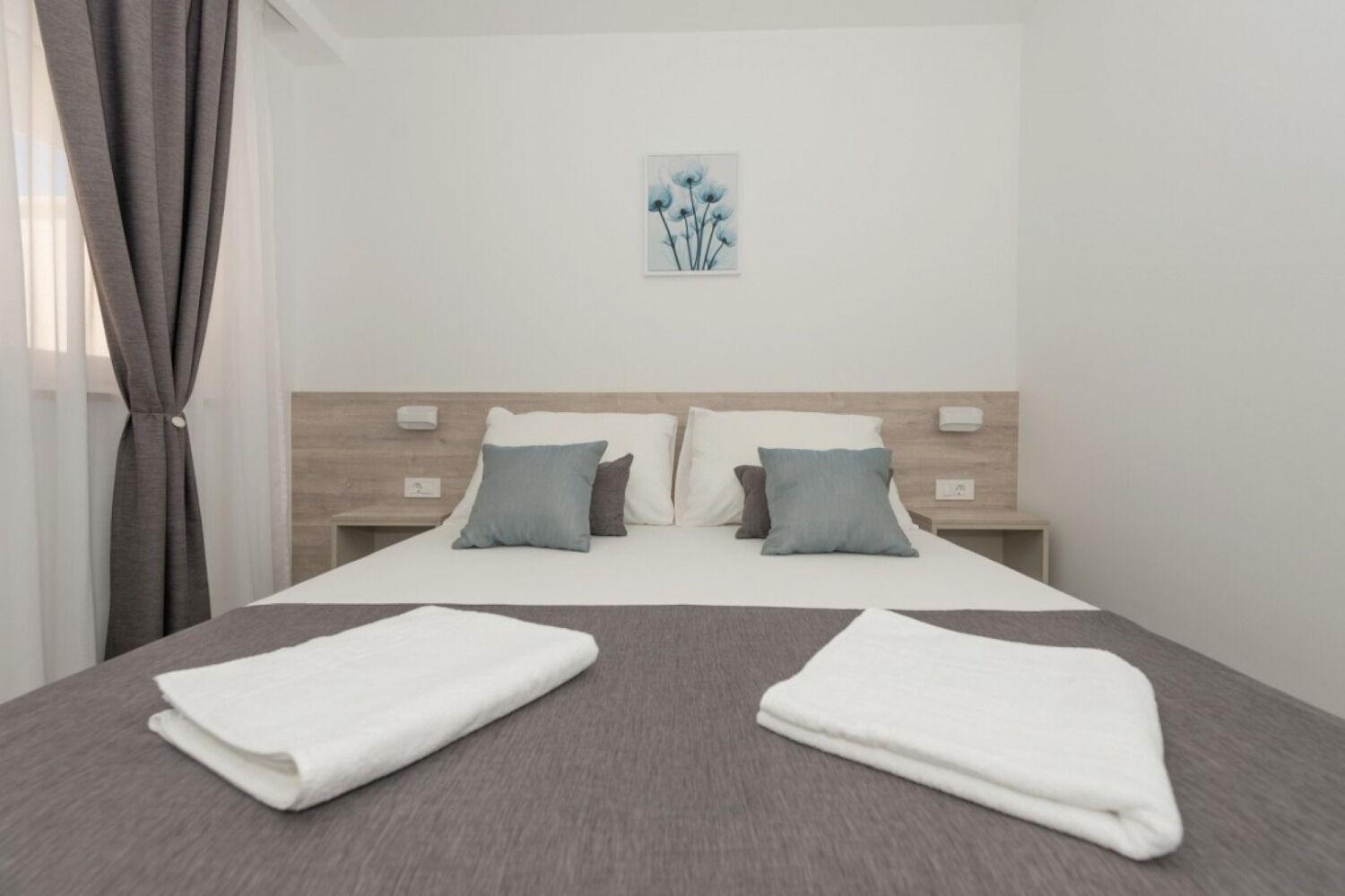Apartments Mari - 40M From The Beach Makarska Dış mekan fotoğraf