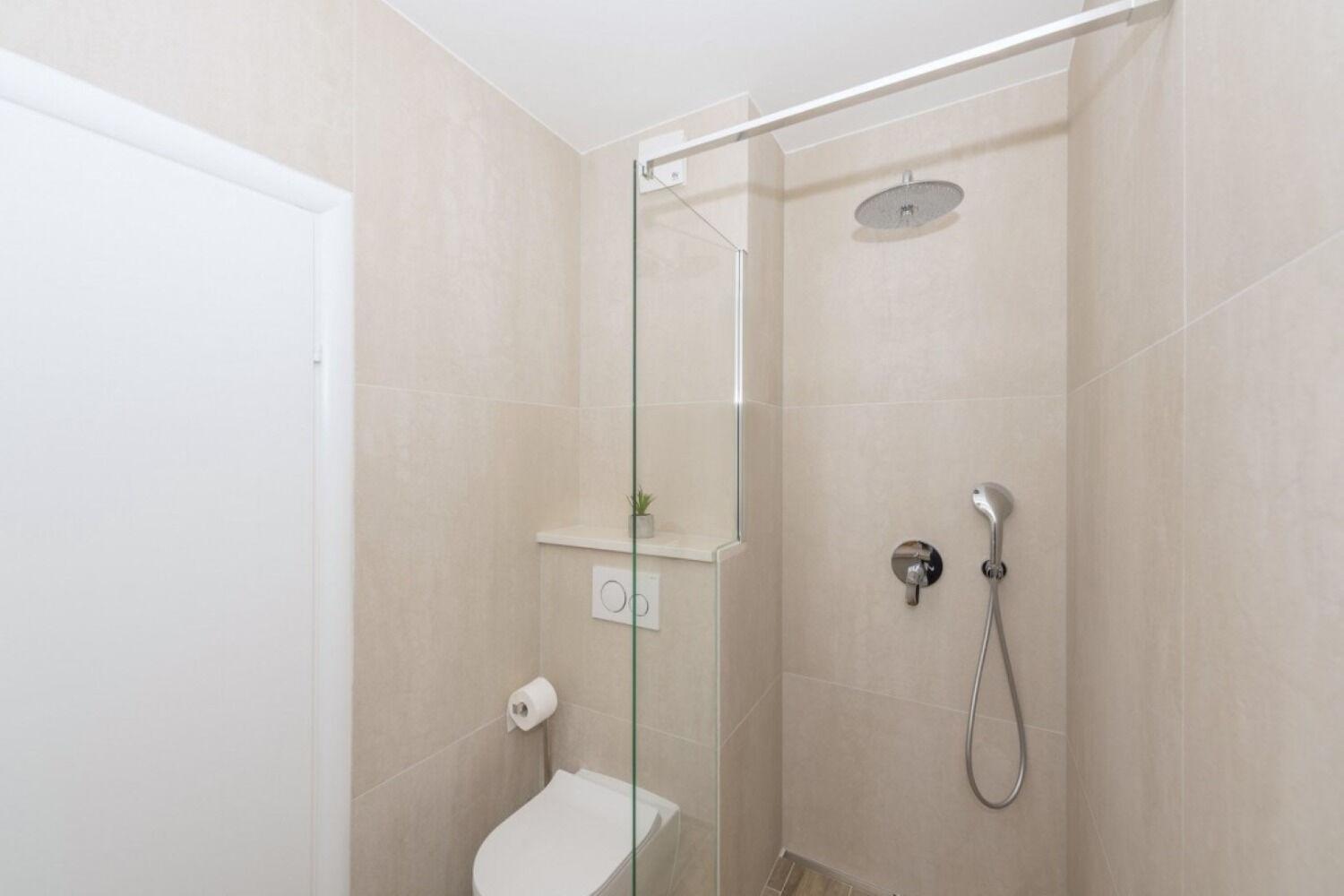 Apartments Mari - 40M From The Beach Makarska Dış mekan fotoğraf