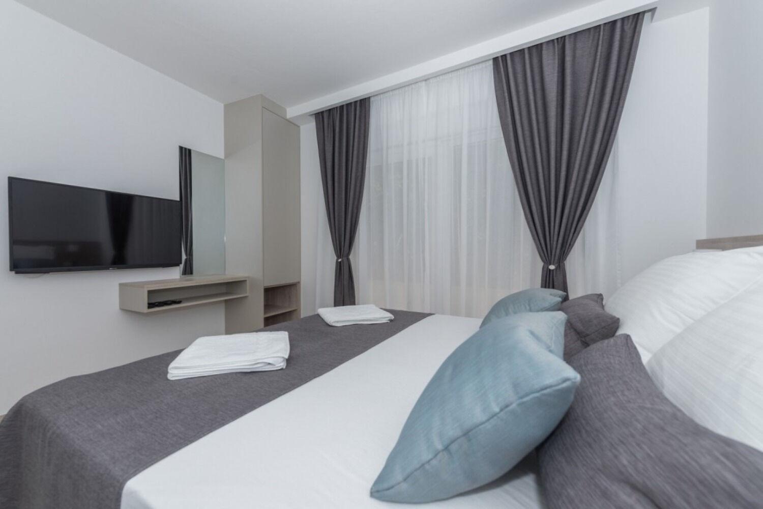 Apartments Mari - 40M From The Beach Makarska Dış mekan fotoğraf