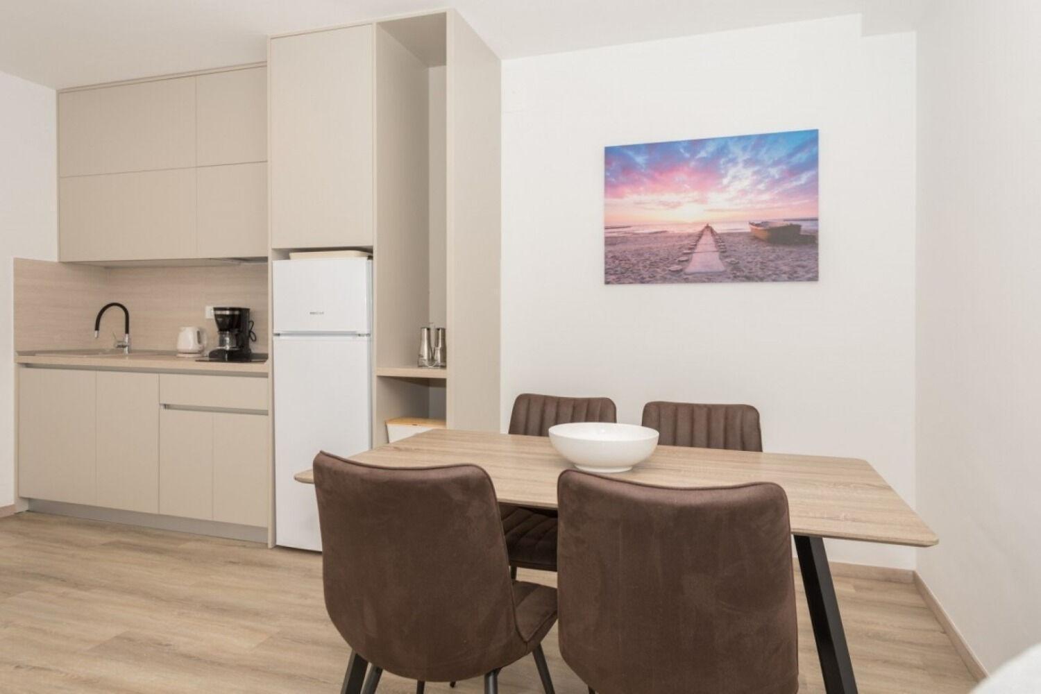 Apartments Mari - 40M From The Beach Makarska Dış mekan fotoğraf